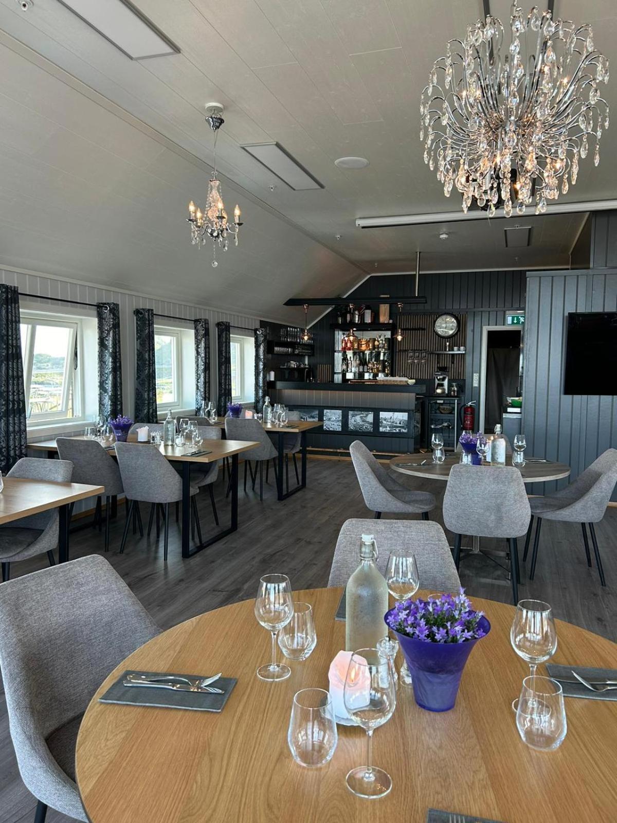 Hotel Lofoten Bryggehotell As Vaeroy