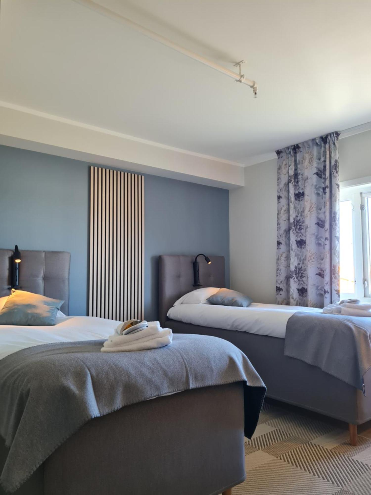 Hotel Lofoten Bryggehotell As *